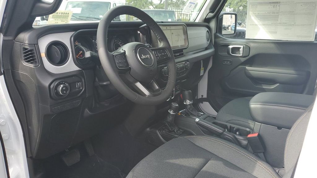 New 2026 Jeep Gladiator Sport image 18