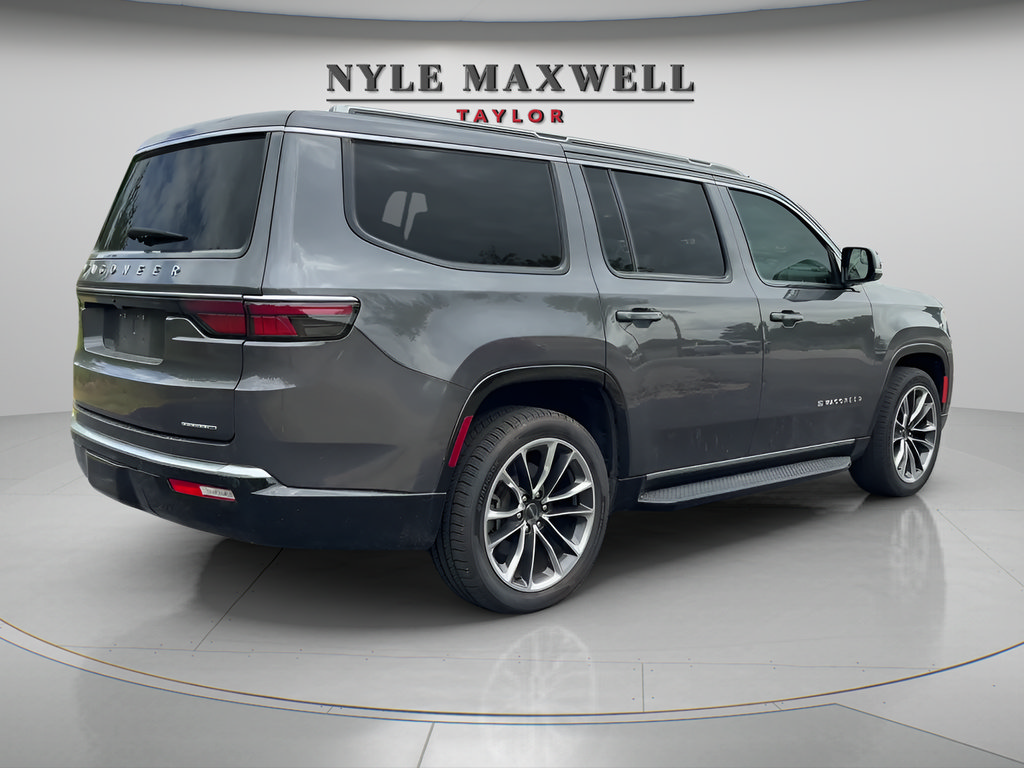 Used 2022 Jeep Wagoneer Series II w/ Premium Group I RWD image 5
