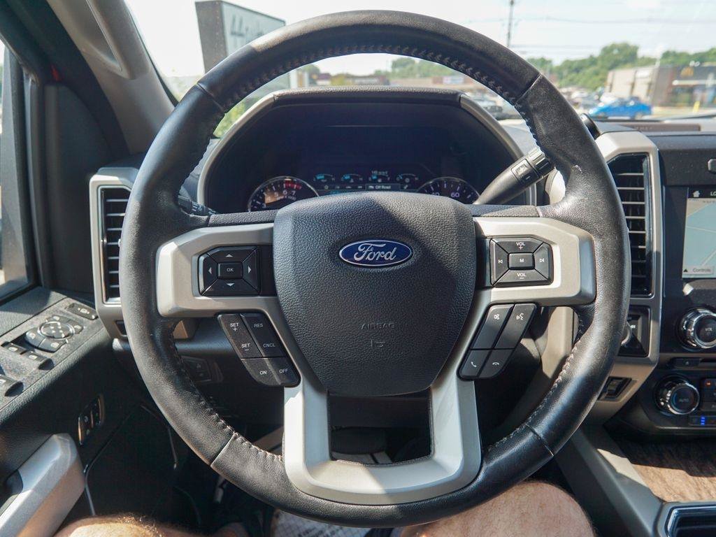 Used 2018 Ford F250 Lariat w/ Lariat Ultimate Package AWD/4WD image 25