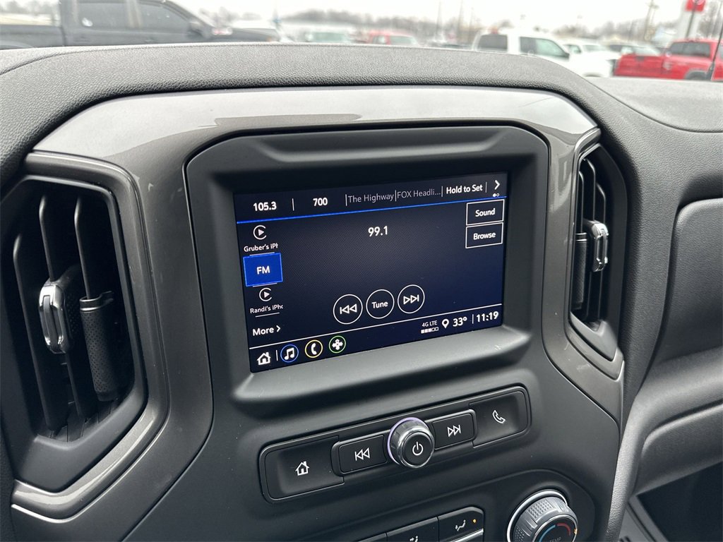 Used 2025 Chevrolet Silverado 1500 Custom image 16