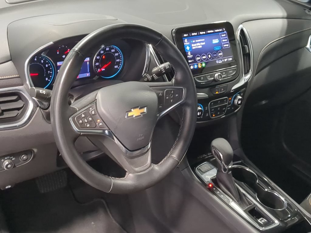 Used 2024 Chevrolet Equinox Premier AWD/4WD image 12