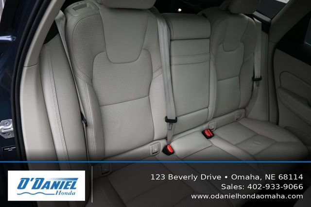 Used 2018 Volvo XC60 T5 Inscription AWD/4WD image 42