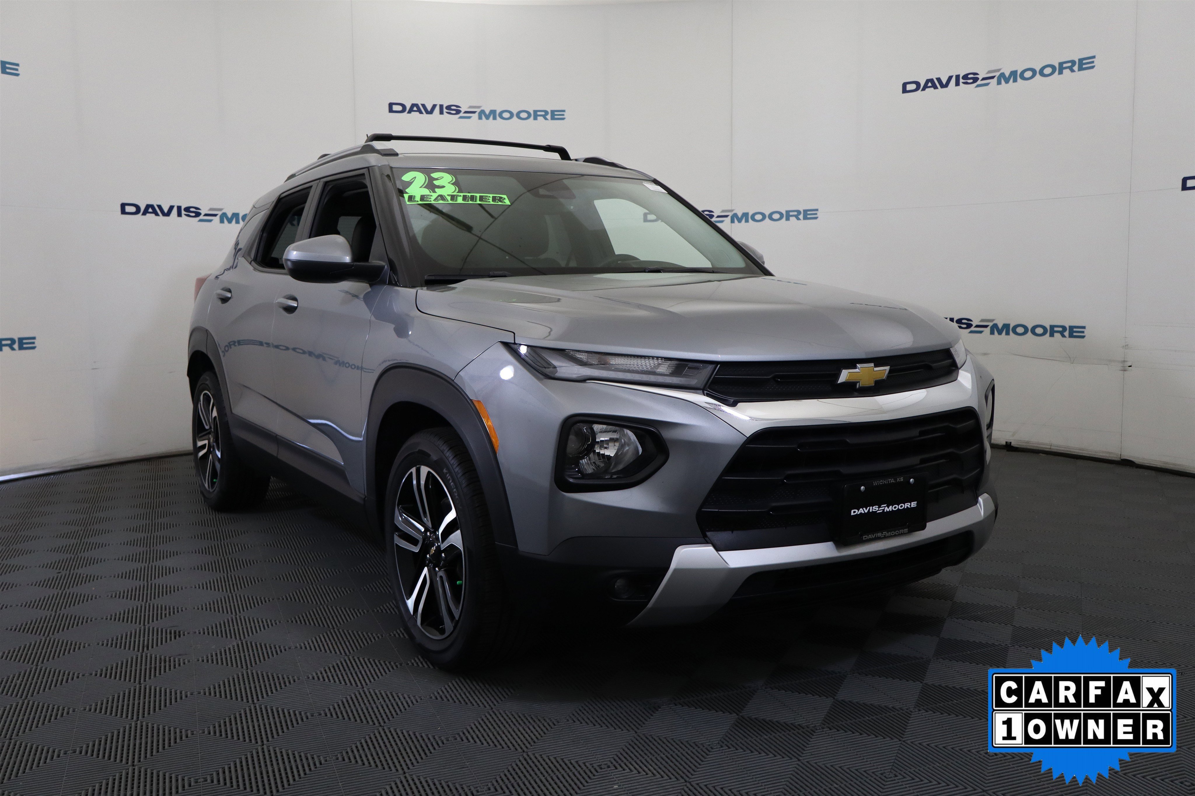 Used 2023 Chevrolet TrailBlazer LT w/ Convenience Package image 3