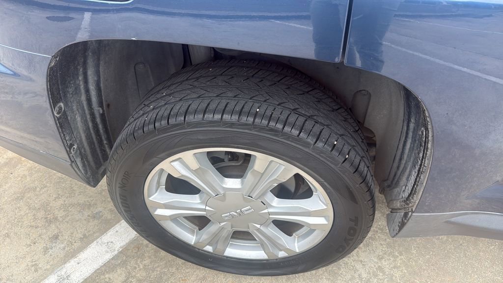 Used 2017 GMC Terrain SLE image 20