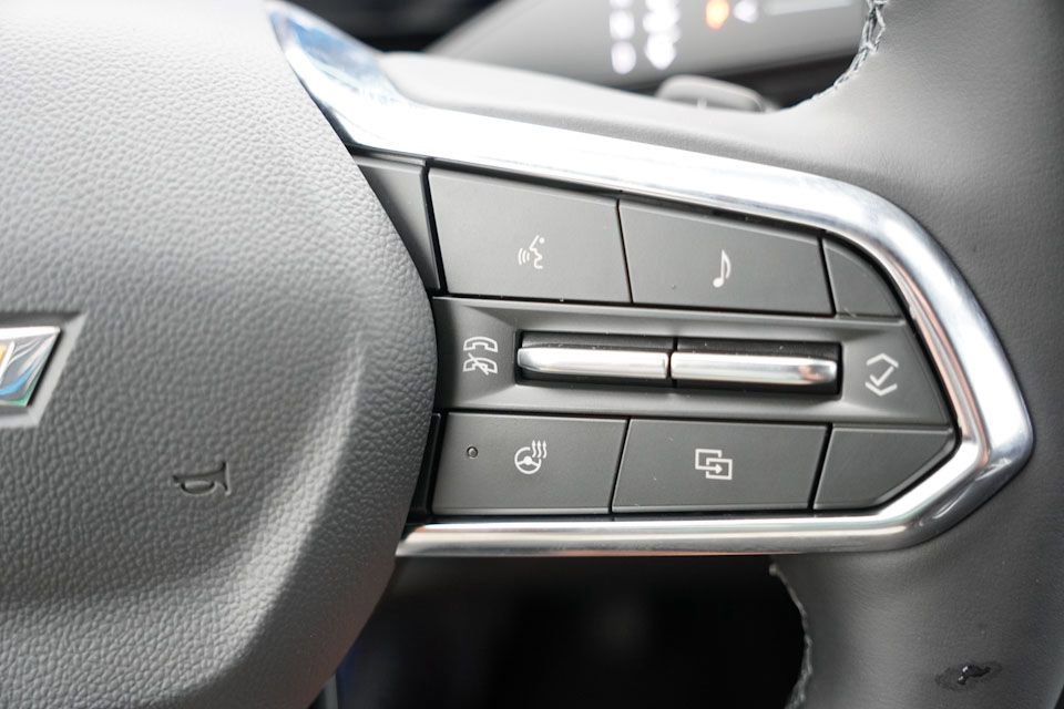 New 2026 Chevrolet Equinox LT w/ Safety and Technology Package image 15