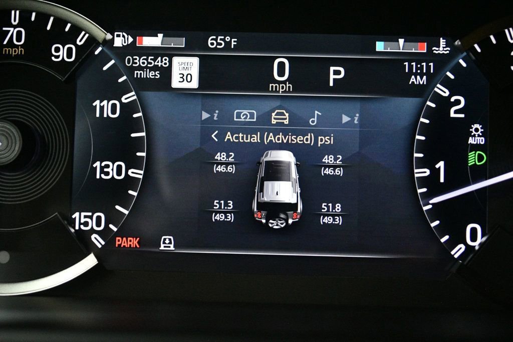 Used 2023 Land Rover Defender 110 X-Dynamic SE image 49