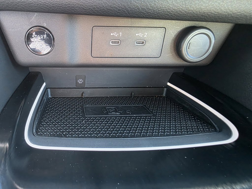 Used 2025 Nissan Rogue SL image 20