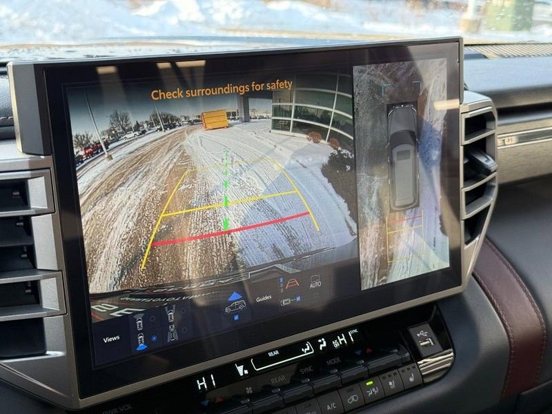 Used 2026 Toyota Sequoia Capstone AWD/4WD image 25