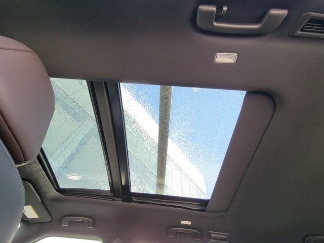 New 2026 Nissan Armada Platinum Reserve image 10