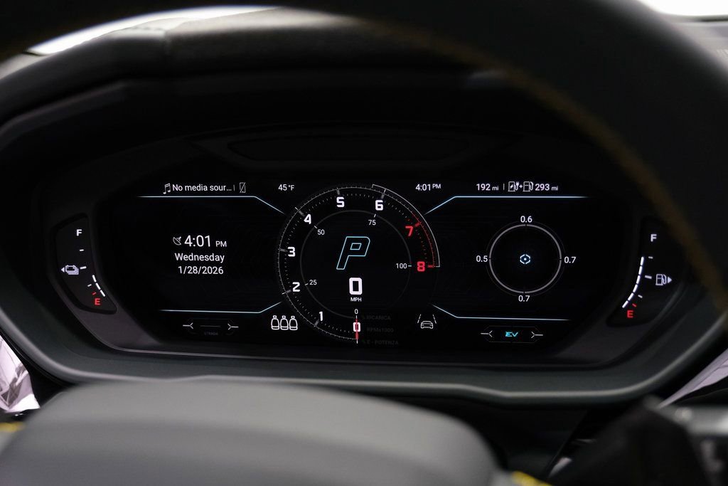 Used 2025 Lamborghini Urus Performante AWD/4WD image 16