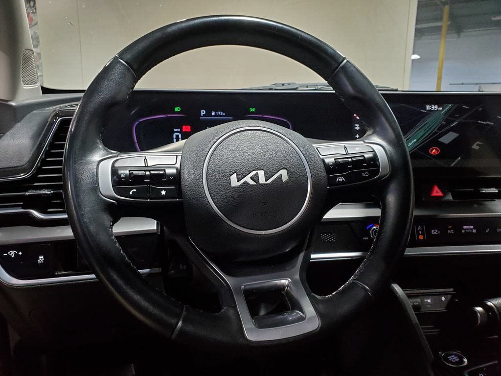 Used 2024 Kia Sportage EX FWD image 25