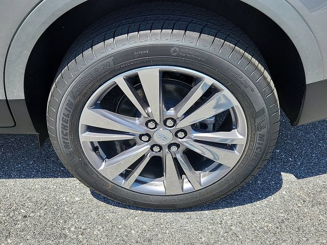 New 2026 Cadillac XT5 Premium Luxury w/ Driver Assist Package AWD/4WD image 5