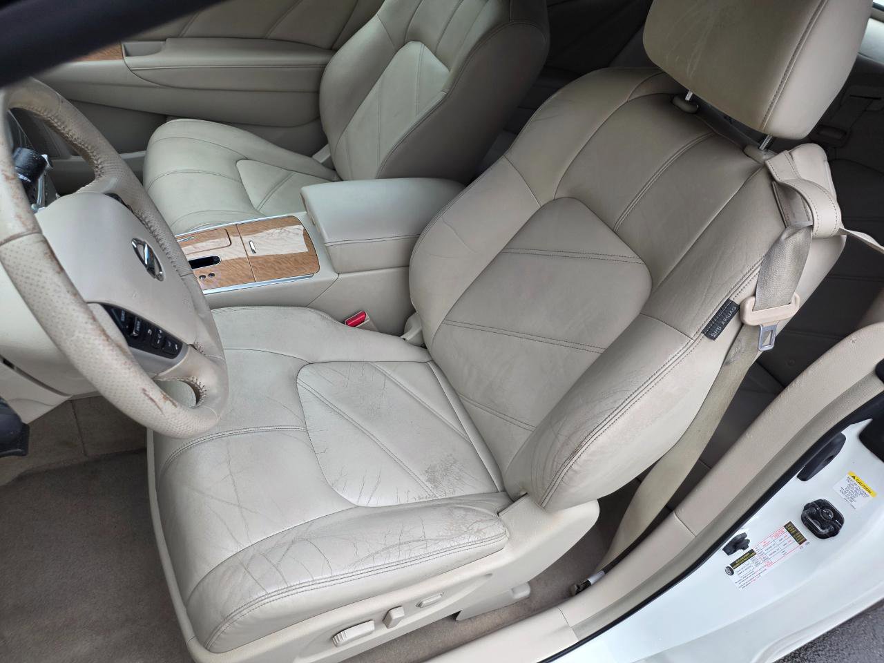 Used 2014 Nissan Murano CrossCabriolet w/ Navigation Package image 22