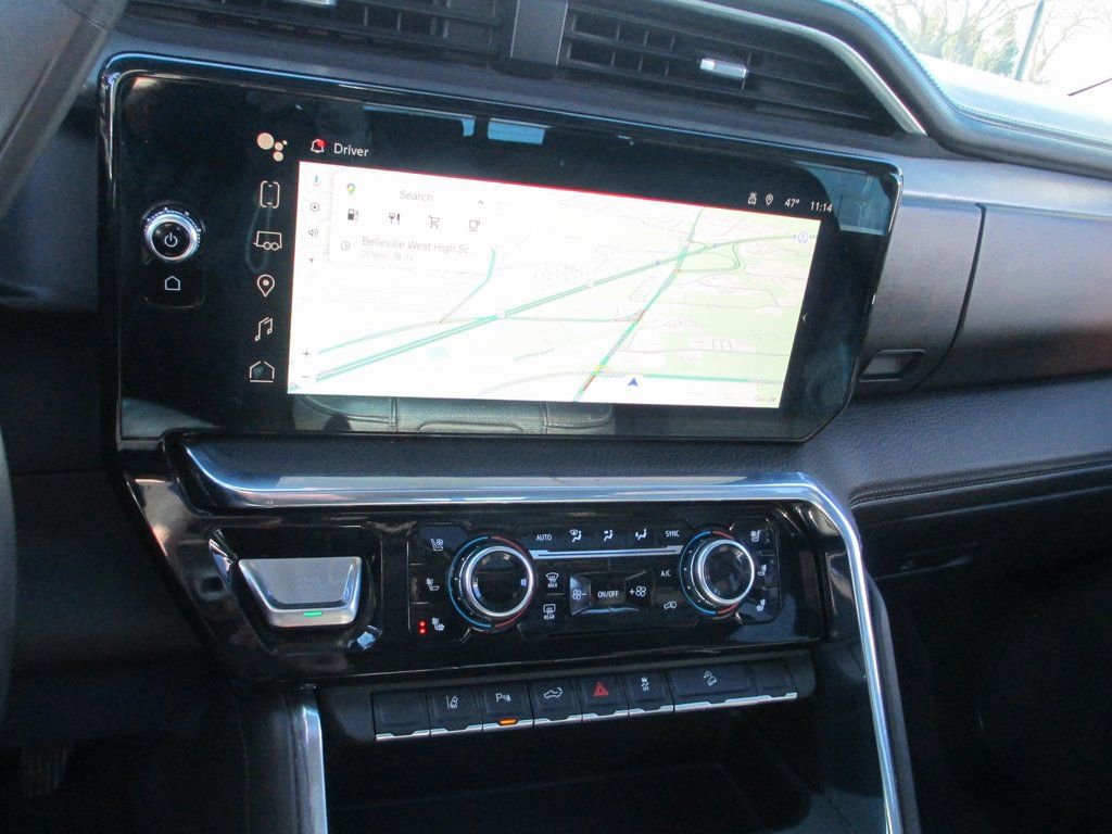 Used 2024 GMC Sierra 3500 Denali w/ Denali Reserve Package image 32