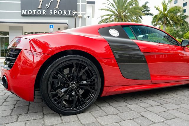 Used 2014 Audi R8 V10 plus AWD/4WD image 30