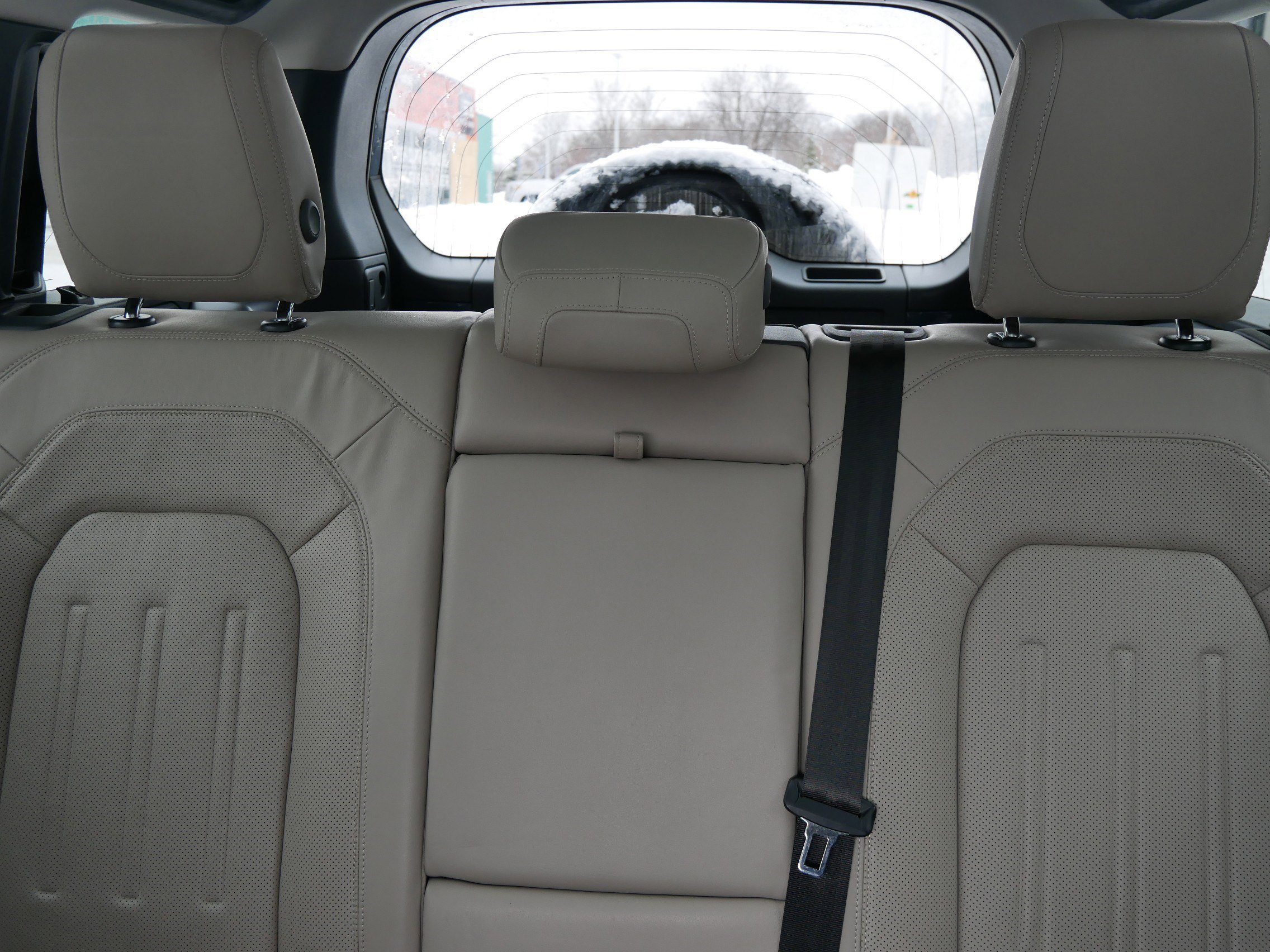 Used 2020 Land Rover Defender 110 image 13