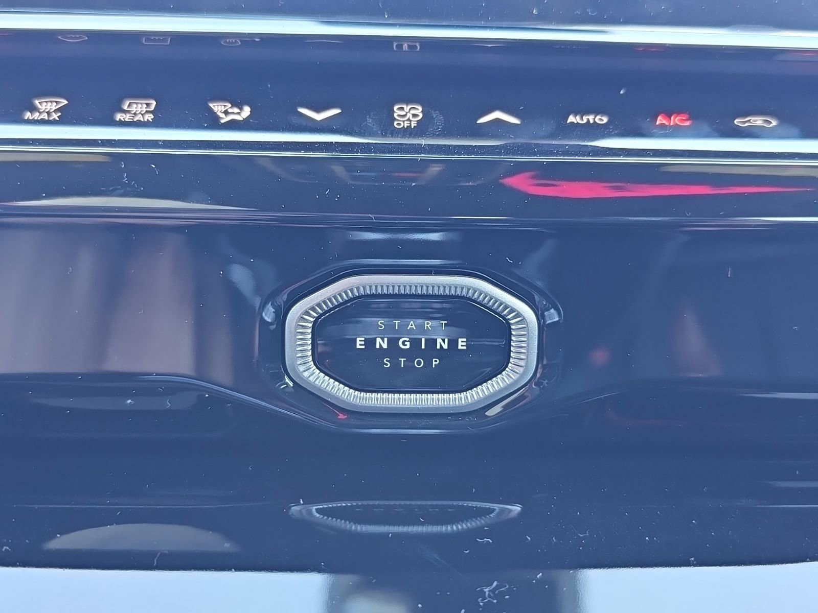 New 2026 Jeep Grand Cherokee Limited AWD/4WD image 23