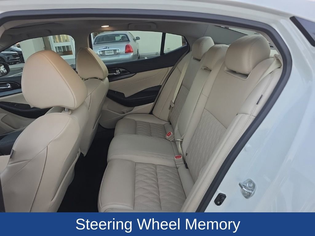 Used 2023 Nissan Maxima Platinum w/ Sport Mat Group image 13