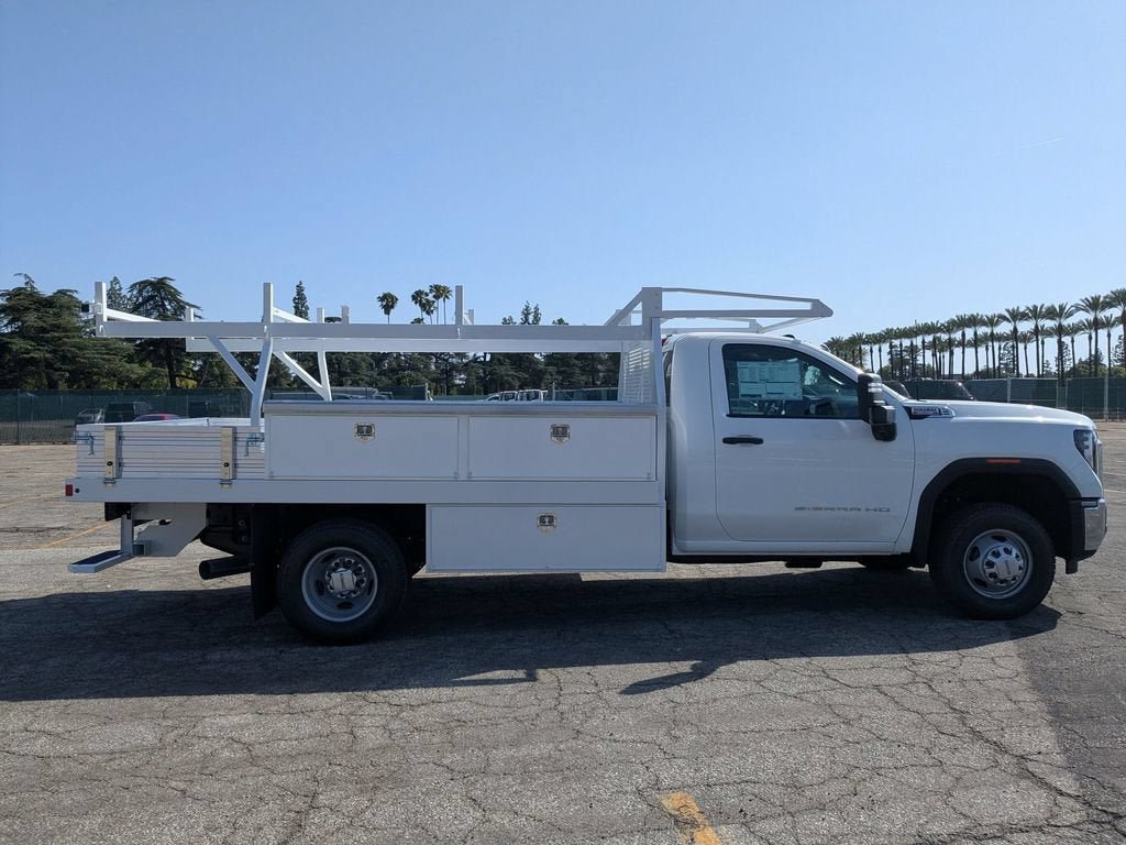 New 2026 GMC Sierra 3500 Pro w/ Convenience Package RWD image 5