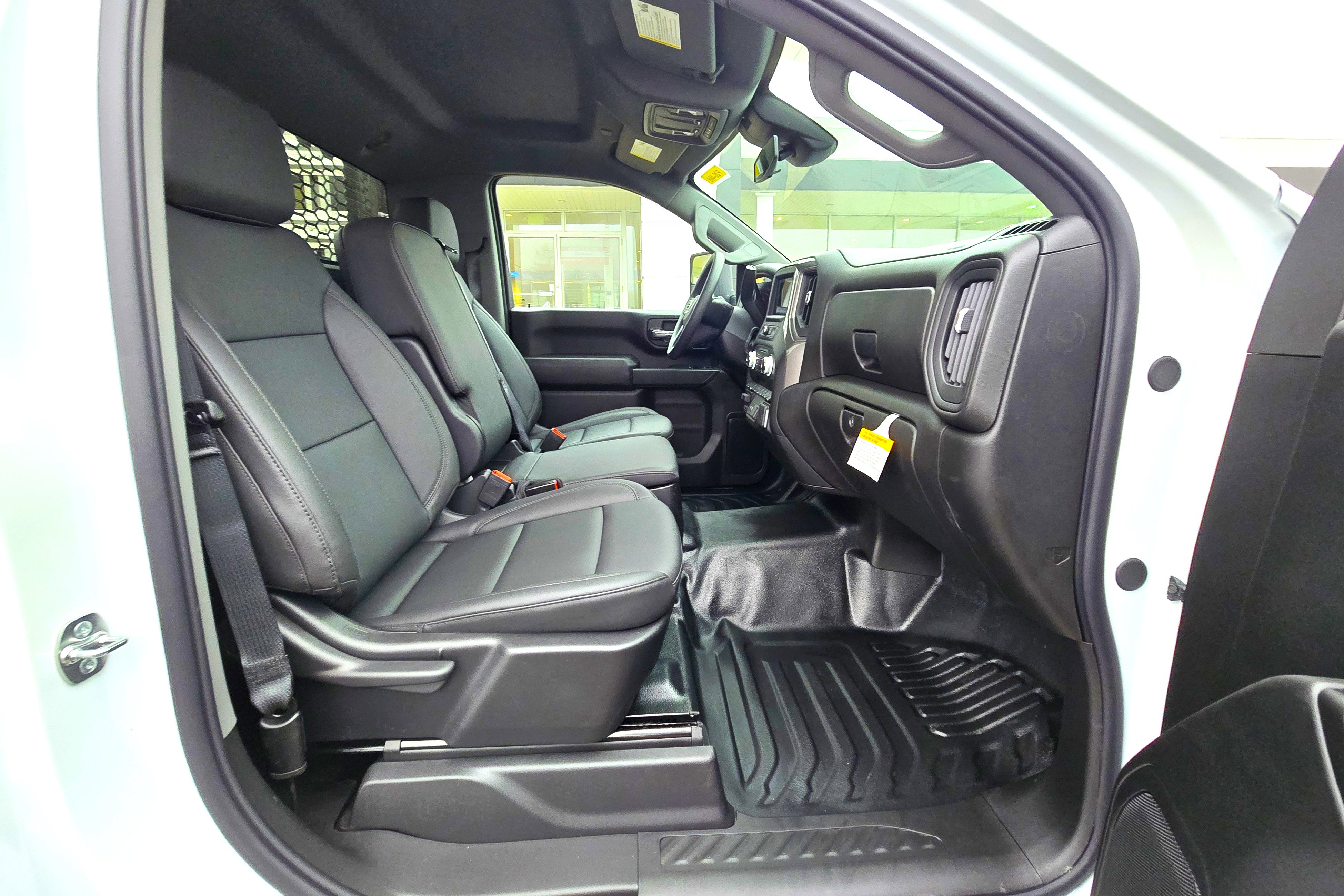 New 2026 GMC Sierra 3500 Pro w/ Convenience Package image 11