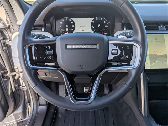 Used 2024 Land Rover Discovery Sport Dynamic SE image 18