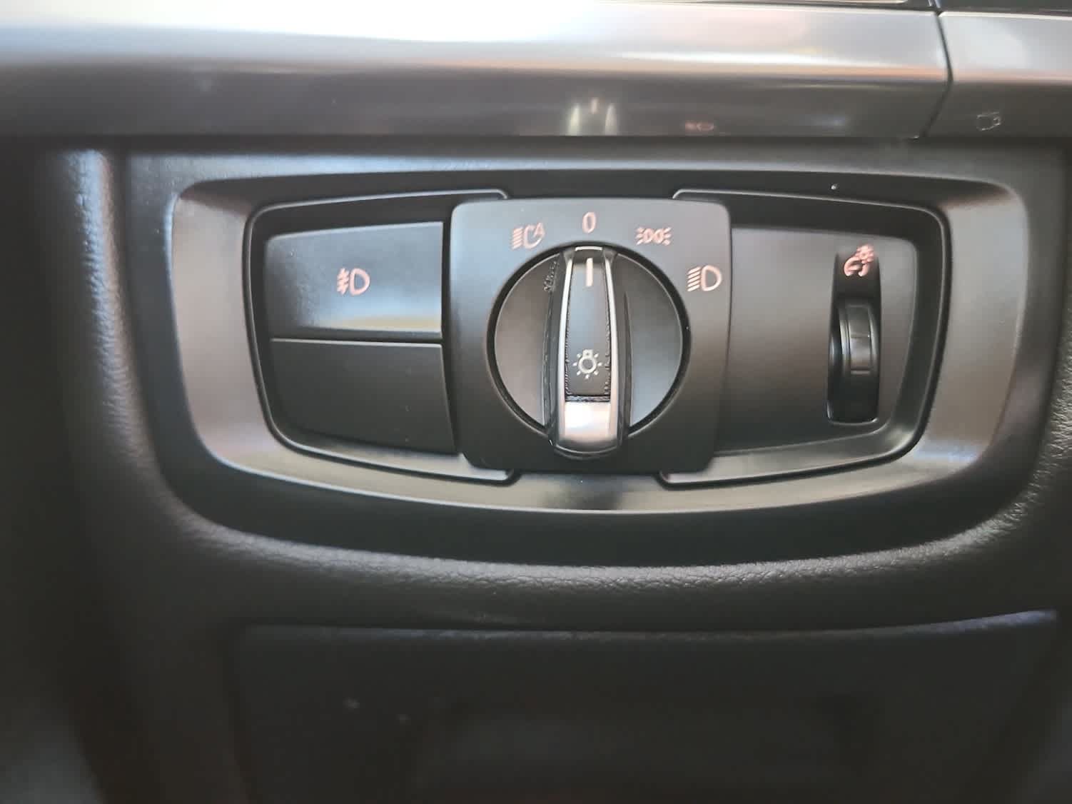 Used 2018 BMW X5 sDrive35i RWD image 23