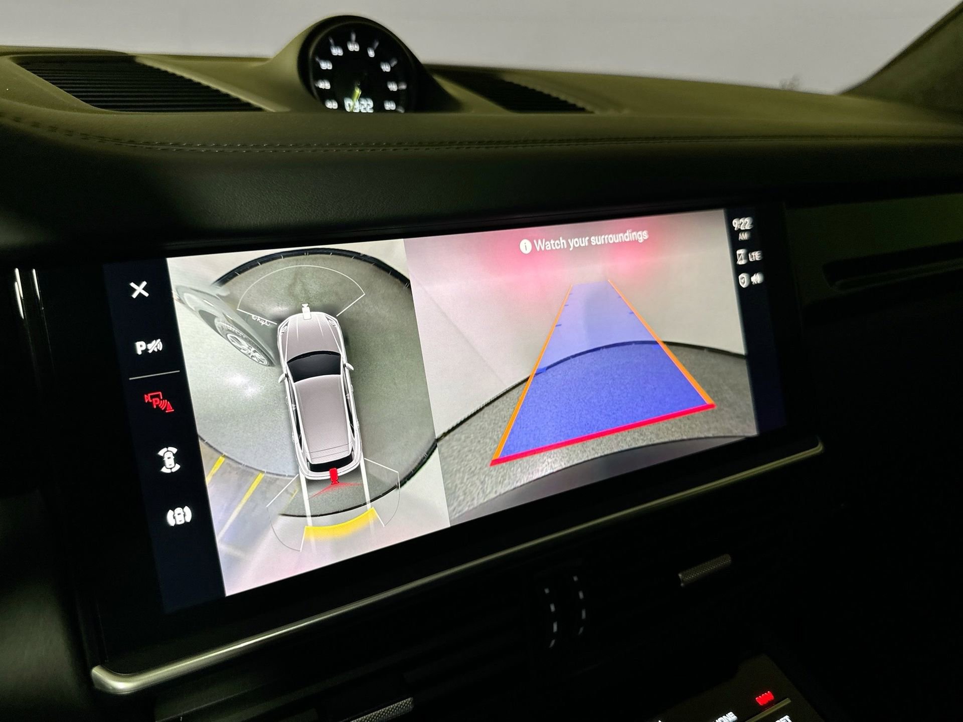 Certified 2023 Porsche Cayenne Turbo S image 23