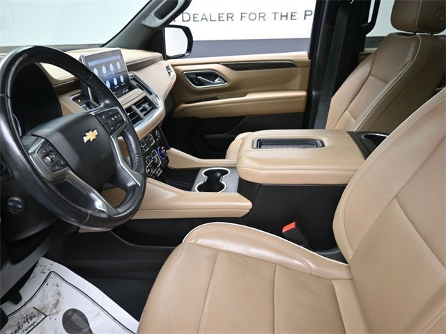 Used 2021 Chevrolet Suburban Premier w/ Premium Package image 19