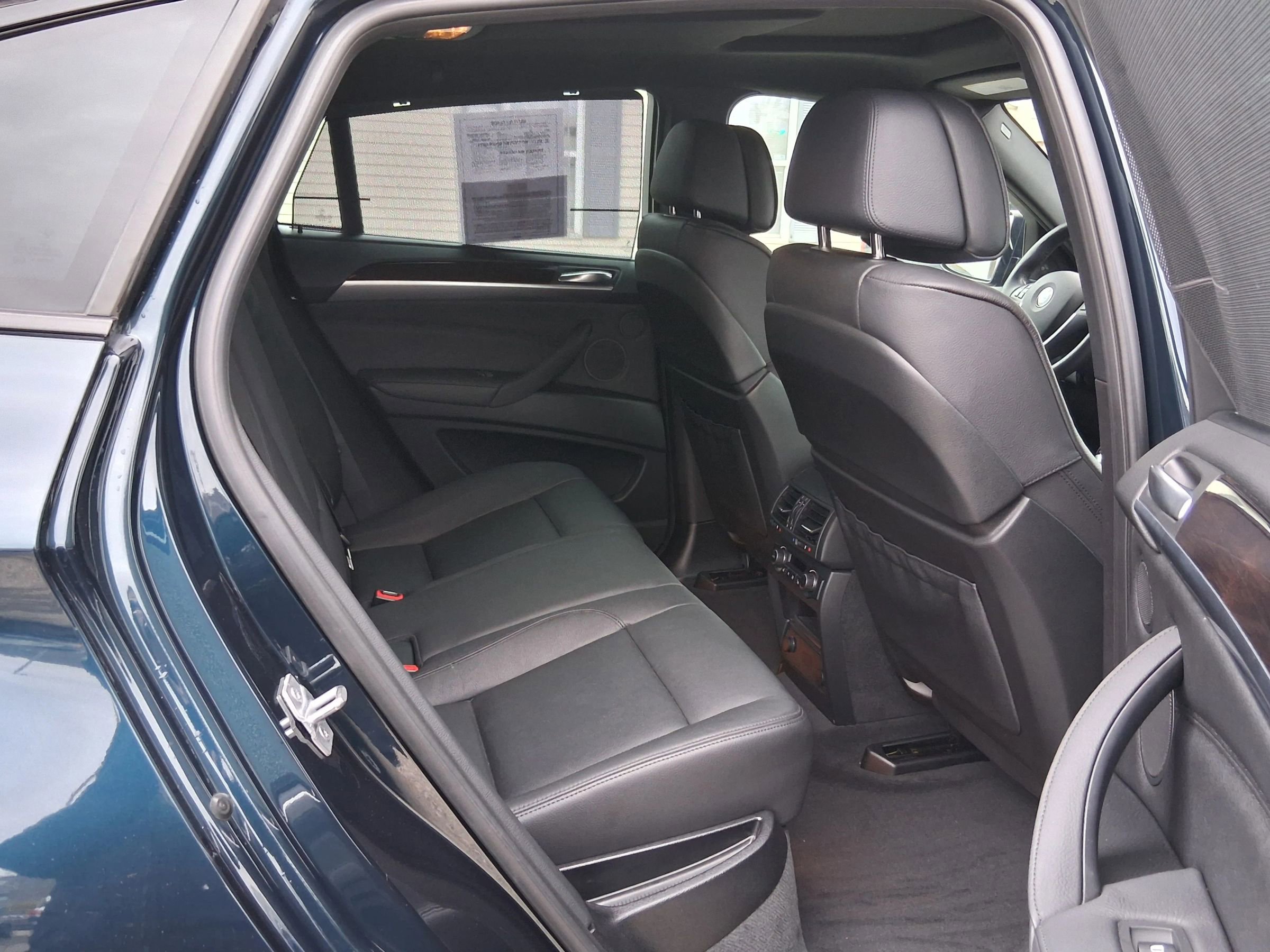 Used 2014 BMW X6 xDrive35i image 14