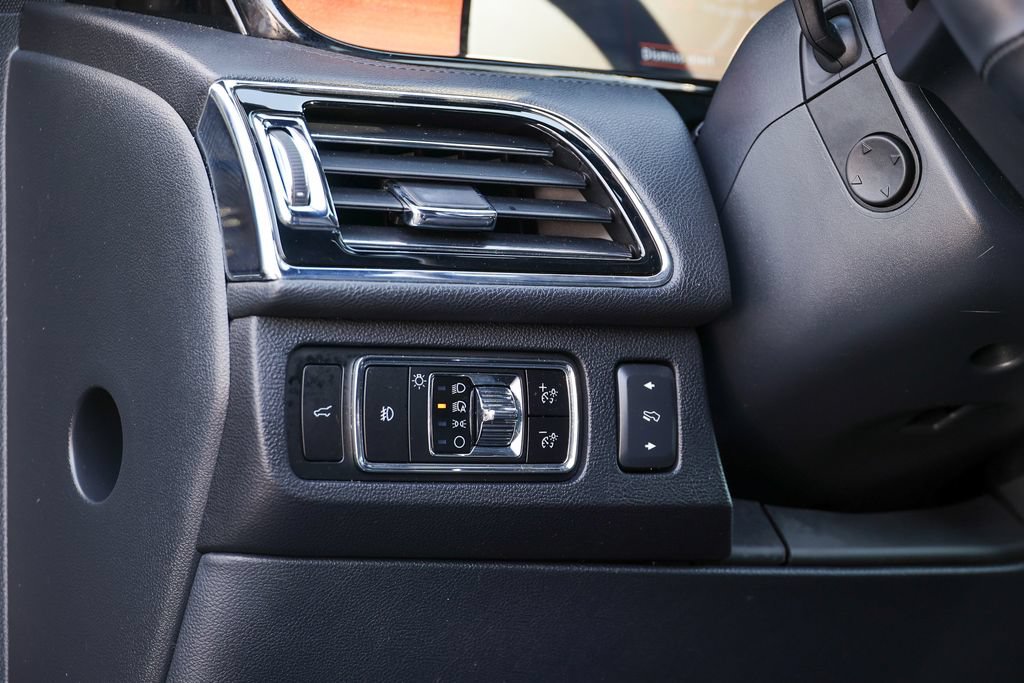 Used 2024 Lincoln Navigator Reserve AWD/4WD image 49