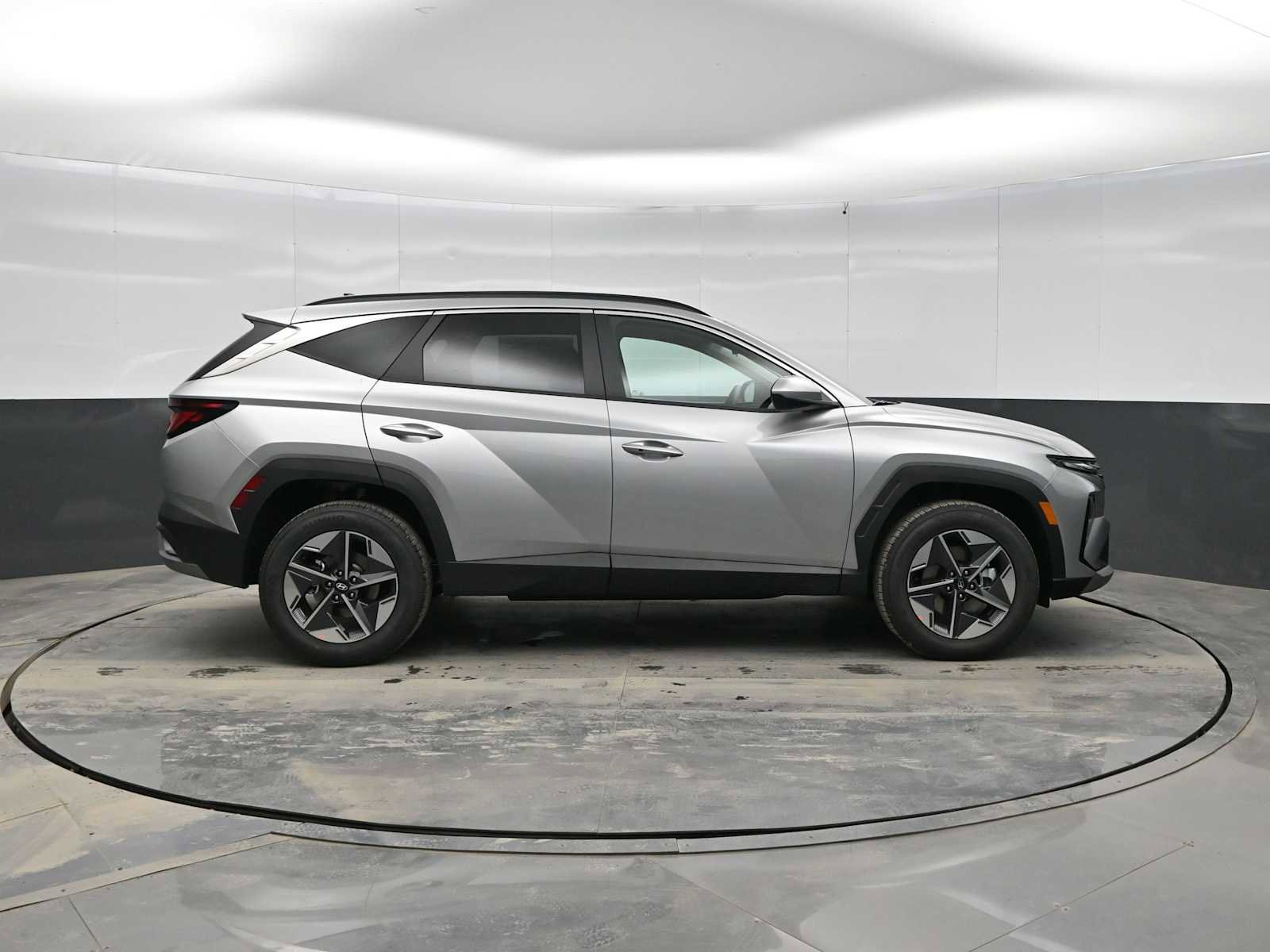 New 2026 Hyundai Tucson SEL AWD/4WD image 9