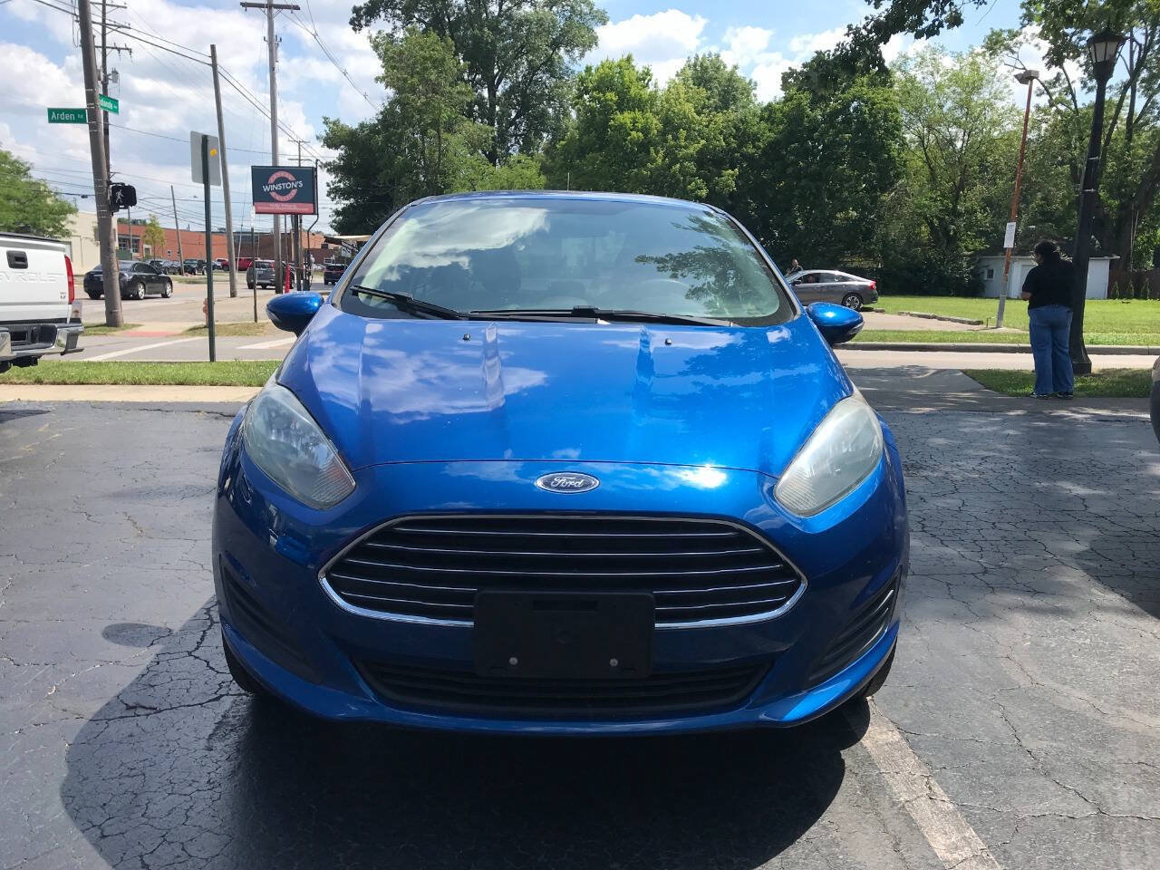 Used 2018 Ford Fiesta SE w/ Cold Weather Package FWD image 3