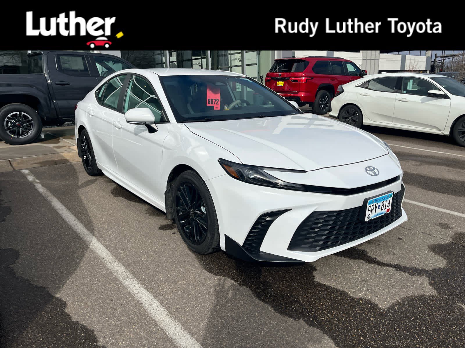 Used 2025 Toyota Camry SE