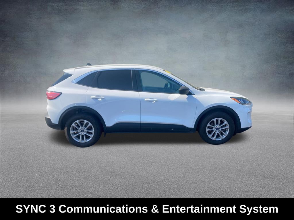 Used 2022 Ford Escape SE w/ Cold Weather Package image 8