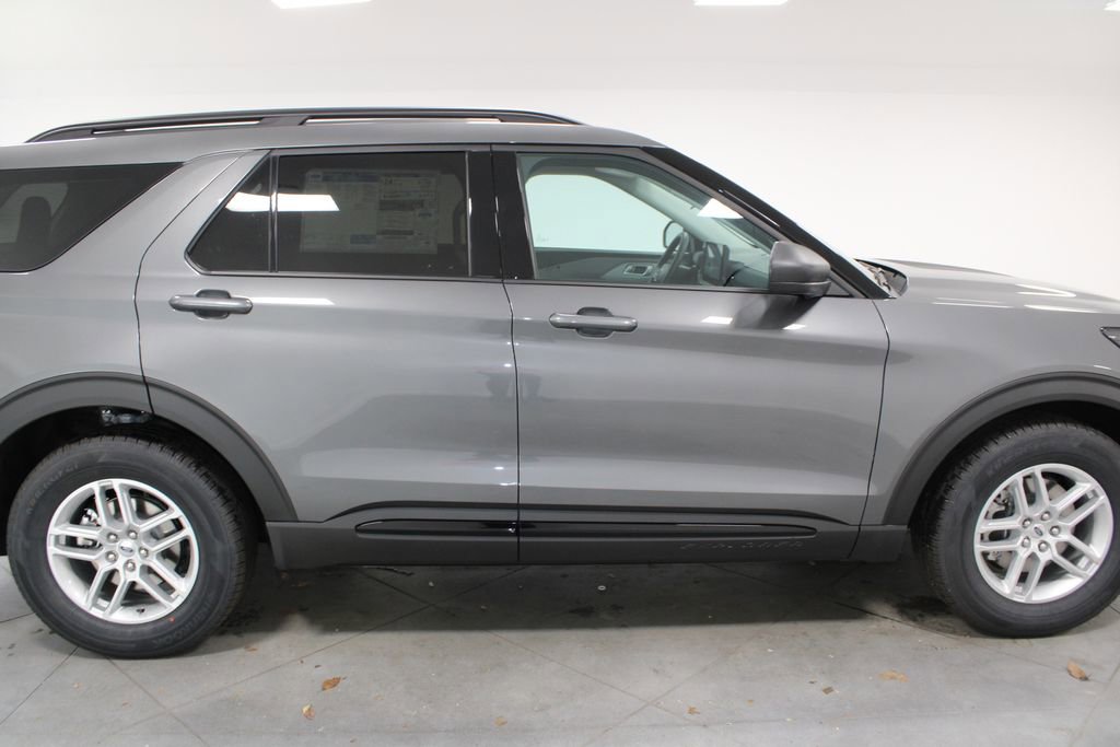 New 2026 Ford Explorer Active w/ Active Comfort Package image 10