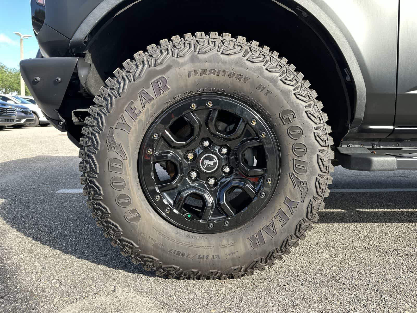 Used 2021 Ford Bronco Wildtrak AWD/4WD image 14