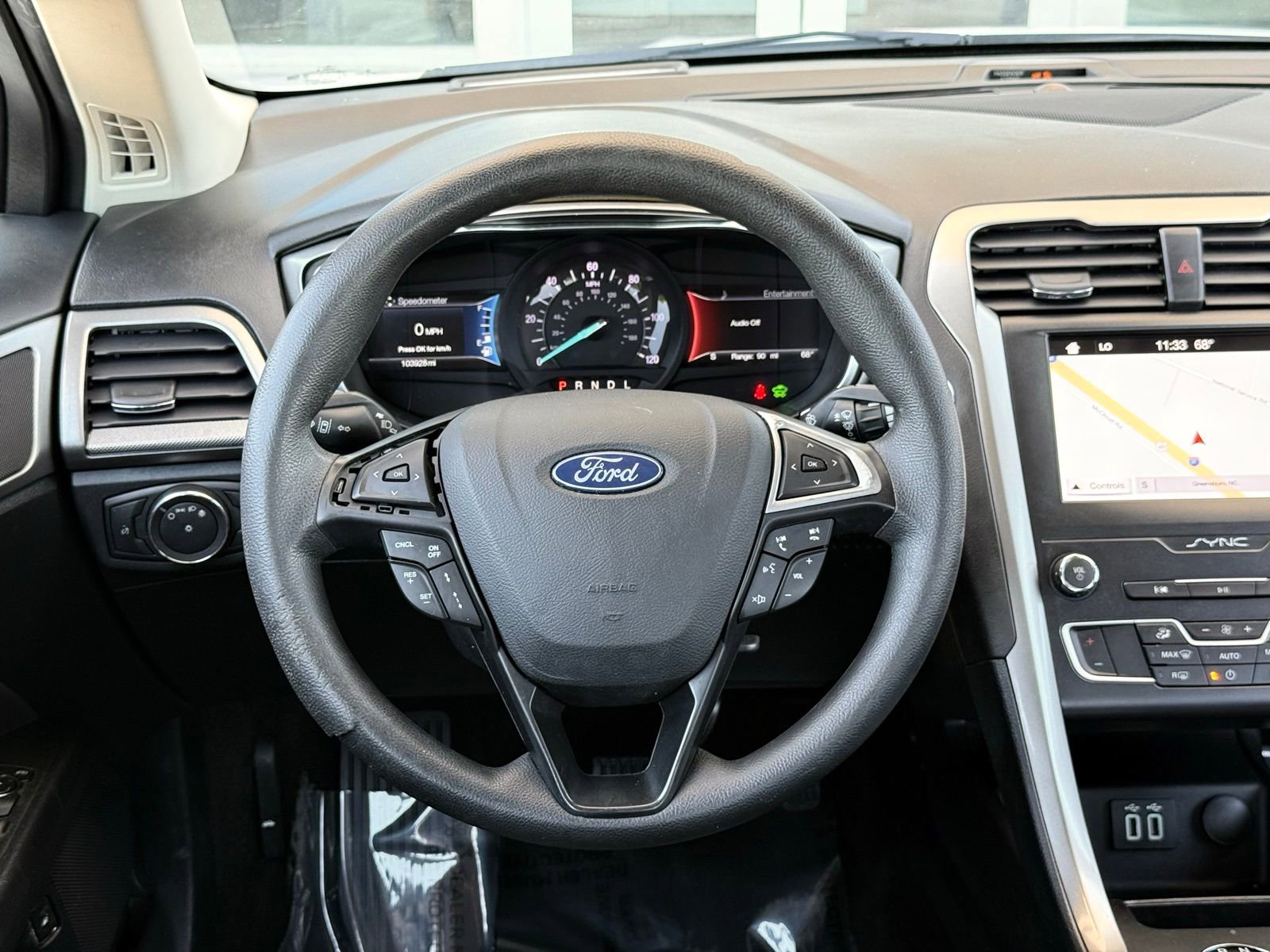 Used 2019 Ford Fusion SE FWD image 25