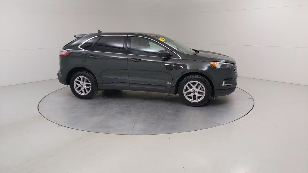 Certified 2023 Ford Edge SEL w/ Convenience Package AWD/4WD image 11