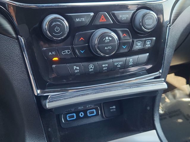Used 2021 Jeep Grand Cherokee Laredo AWD/4WD image 42