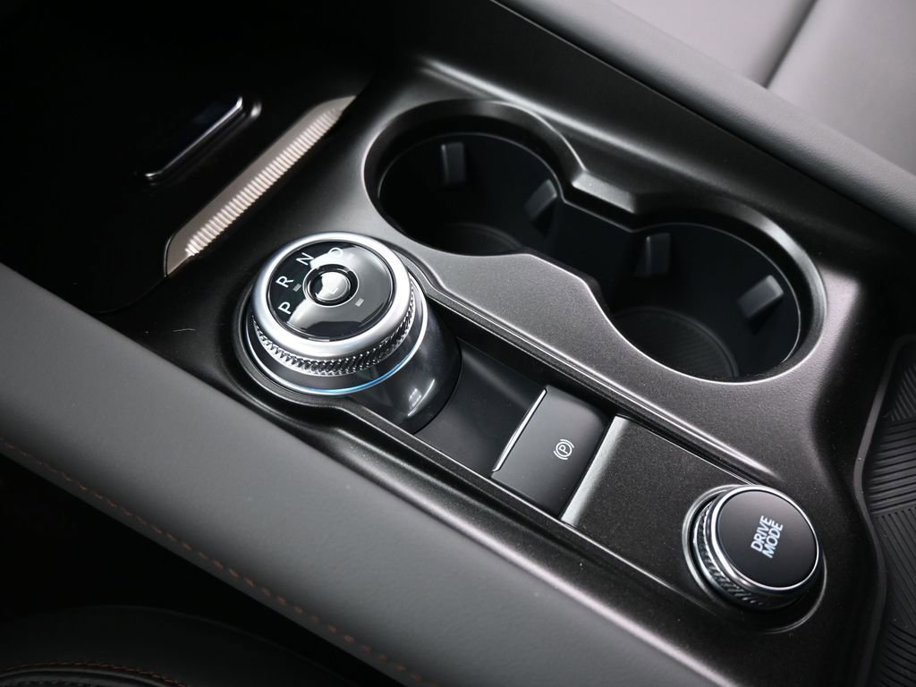New 2025 Ford Explorer Active w/ Active Comfort Package image 16