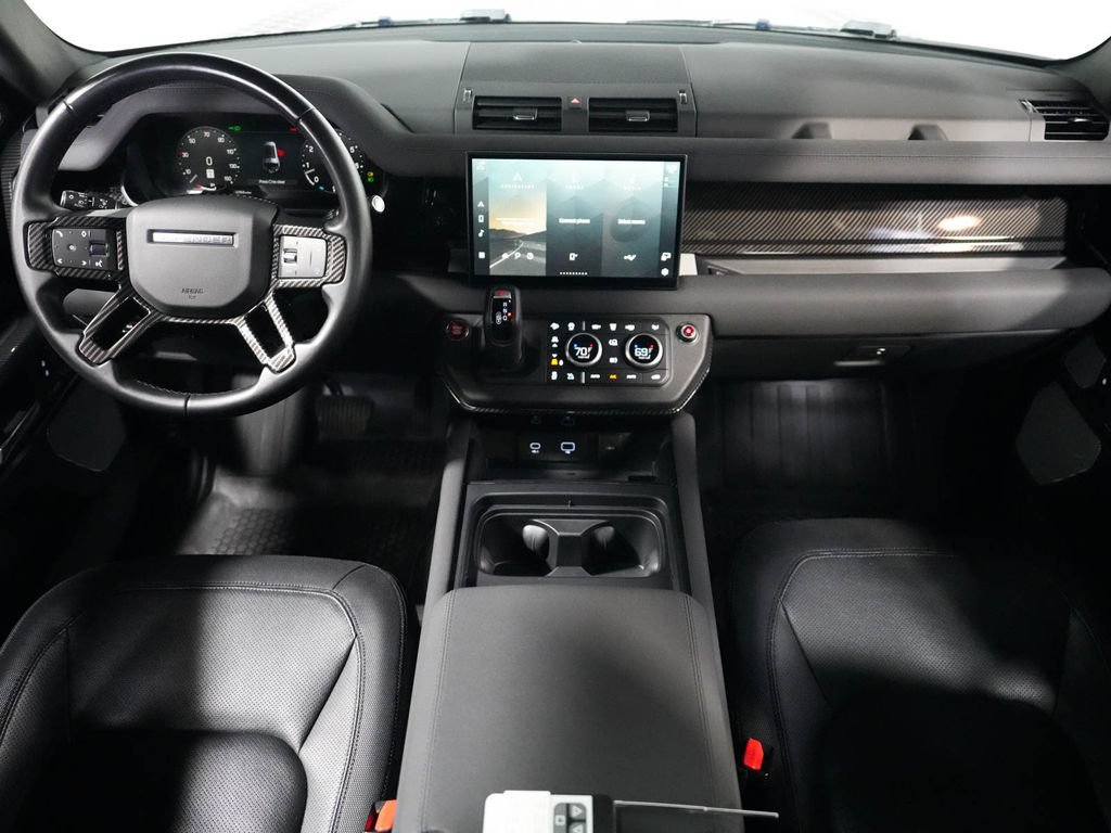 Used 2023 Land Rover Defender 130 X-Dynamic SE AWD/4WD image 38