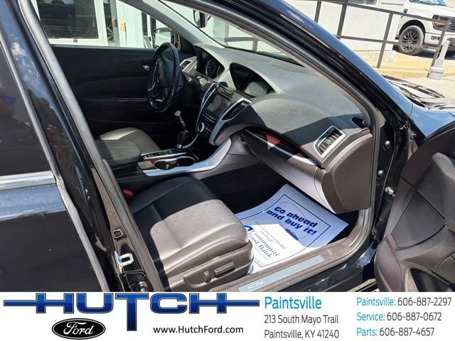 Used 2017 Acura TLX FWD image 21