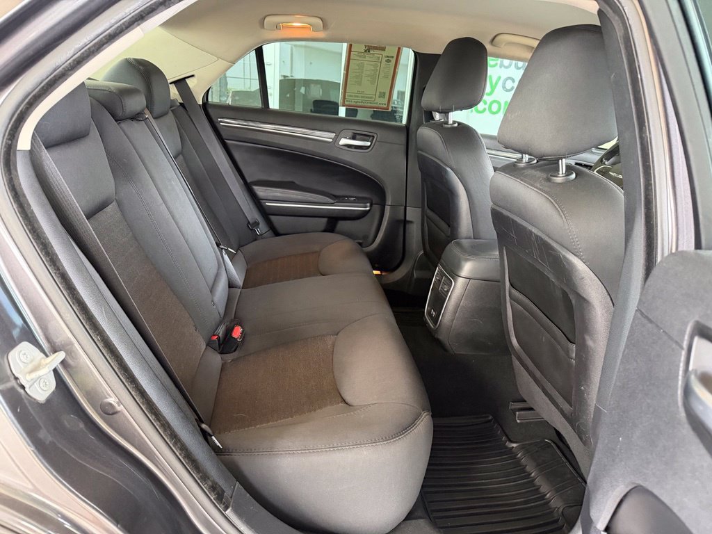 Used 2019 Chrysler 300 Touring w/ Sport Appearance Package RWD image 26