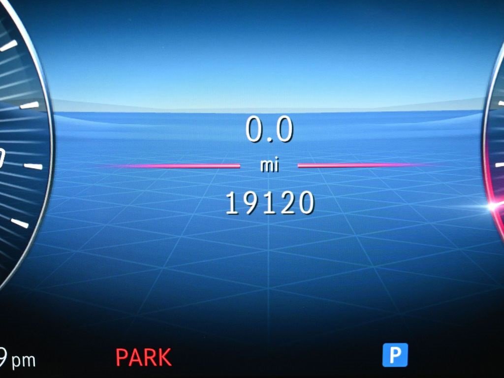 Used 2024 Mercedes-Benz GLS 580 4MATIC image 13