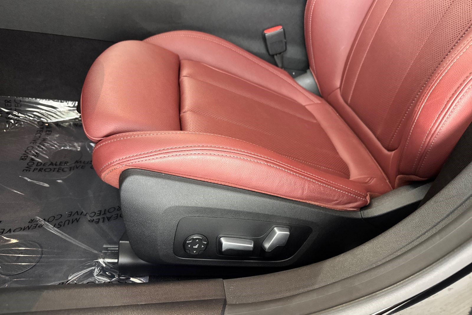 Certified 2023 BMW i4 eDrive40 w/ Premium Package RWD image 15