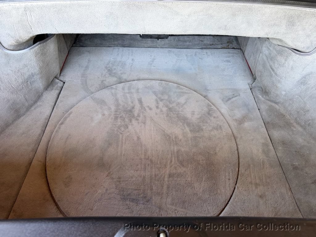 Used 1990 Cadillac Allante FWD image 60
