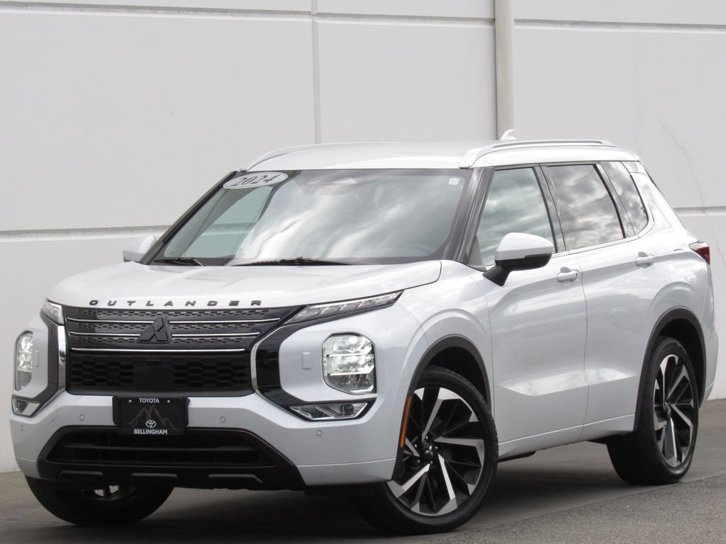 Used 2024 Mitsubishi Outlander 4WD Plug-In Hybrid