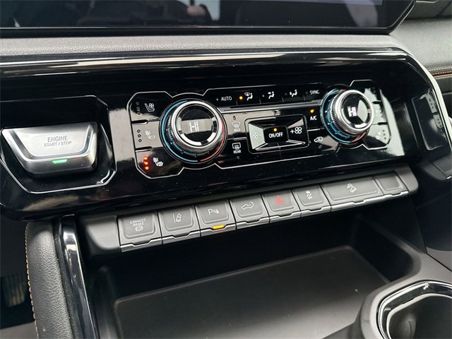 Used 2024 GMC Sierra 2500 AT4 w/ AT4 Premium Plus Package image 19