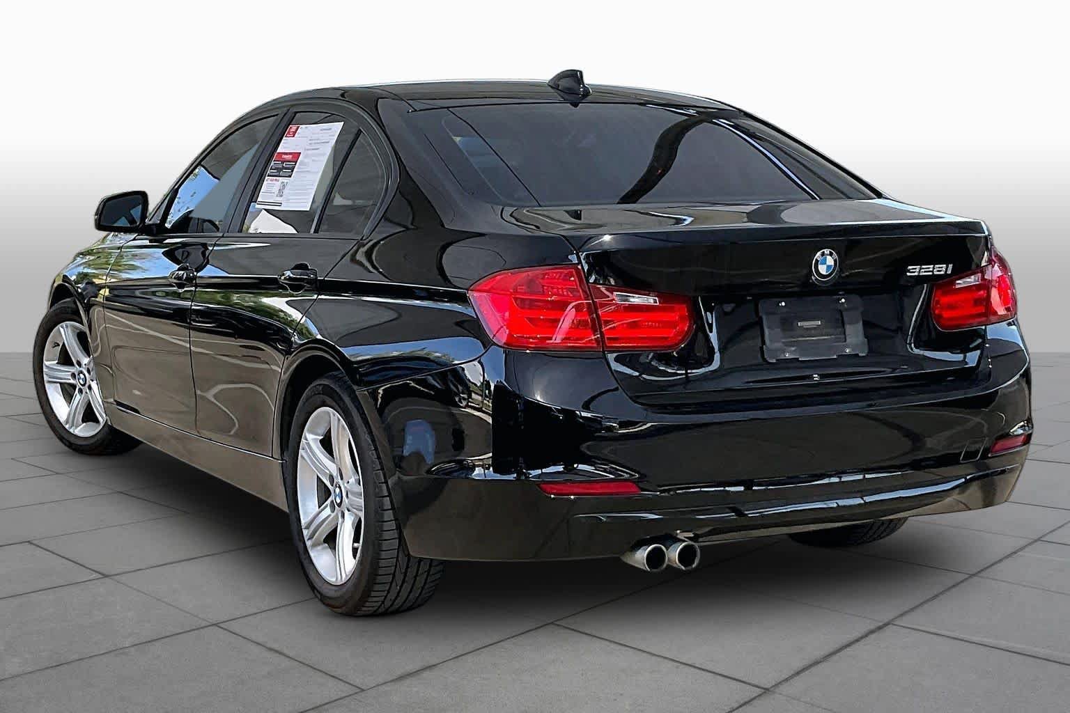 Used 2014 BMW 328i Sedan RWD image 12