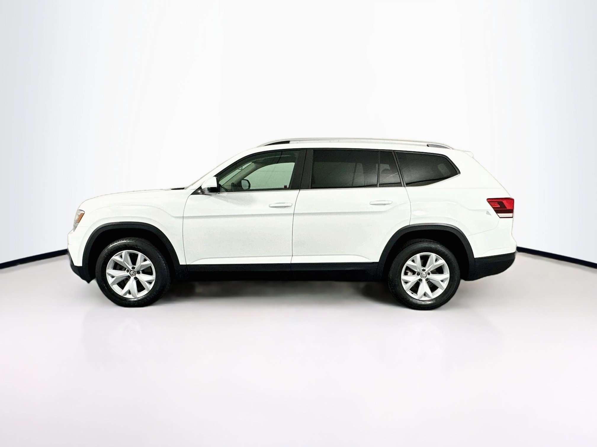Used 2018 Volkswagen Atlas SE FWD image 4